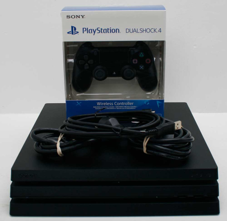 Playstation 4 Pro 1TB (inkl. Ny Handkontroll)