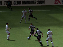 Screenshot på Fifa Football 2004 (Bergsala)