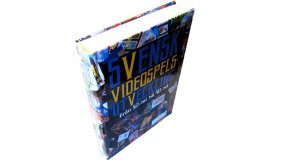 Screenshot på Svensk Videospelsutveckling från 50-tal till 90-tal (Signerad av Författarna)