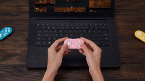 Screenshot på 8Bitdo Zero 2 Controller (Rosa)