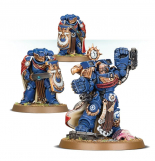 Screenshot på Warhammer 40K Ultramarines - Marneus Calgar with Victrix Honour Guard