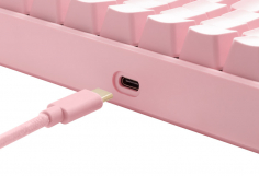 Screenshot på Deltaco Gaming PK95R 65% Mechanical RGB Wireless Gaming Keyboard Rosa