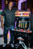 Screenshot på Arcade1Up NBA Jam Shaq XL Arcade Cabinet