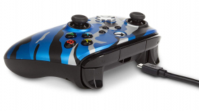 Screenshot på PowerA Enhanced Wired Controller For Xbox Series X|S Metallic Blue Camo