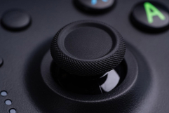 Screenshot på 8Bitdo Ultimate Wired Controller for Xbox Black Hall Edition