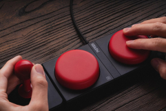 Screenshot på 8Bitdo Retro Mechanical Keyboard - C64 Edition (ANSI Layout)