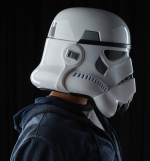 Screenshot på Star Wars The Black Series Rogue One Stormtrooper Electronic Voice Change Helmet