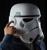 Screenshot på Star Wars The Black Series Rogue One Stormtrooper Electronic Voice Change Helmet