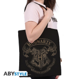 Screenshot på Harry Potter Hogwarts Crest Tygkasse 37x42 cm