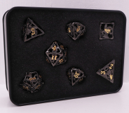 Screenshot på Greifenfels Void Series Dice (Black Dragon)