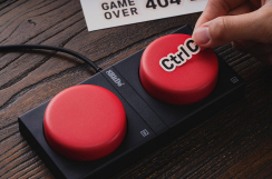 Screenshot på 8Bitdo Retro Mechanical Keyboard - C64 Edition (ISO UK Layout)