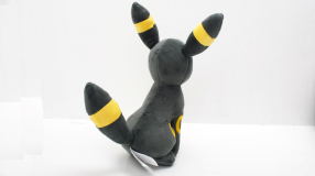 Screenshot på Jazwares Pokemon Umbreon Plush ~20cm